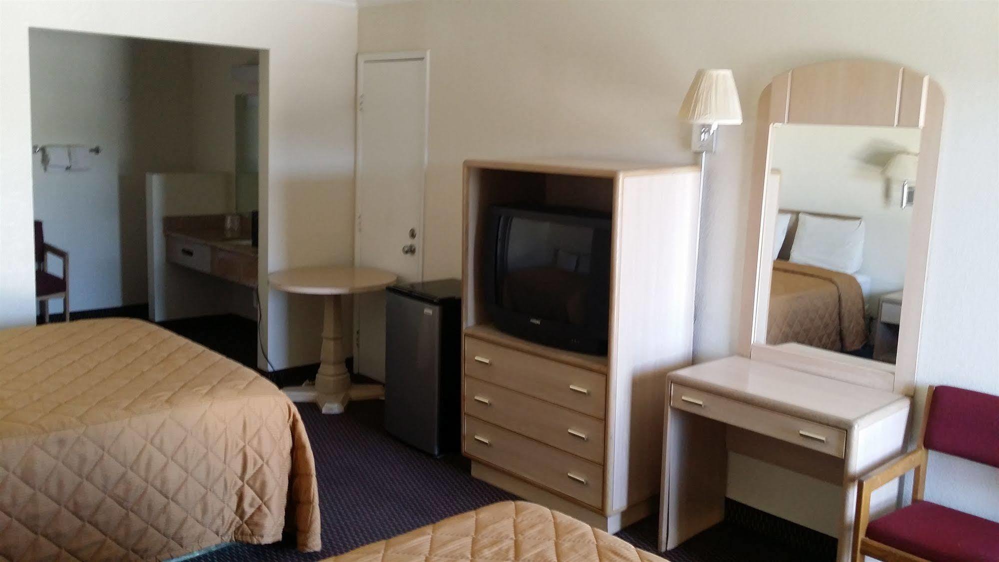 Desert Mirage Inn & Suites Needles Eksteriør billede