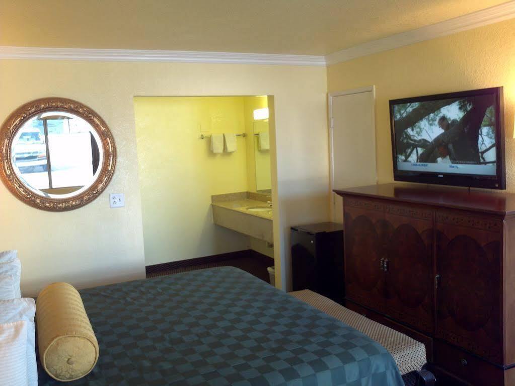 Desert Mirage Inn & Suites Needles Eksteriør billede